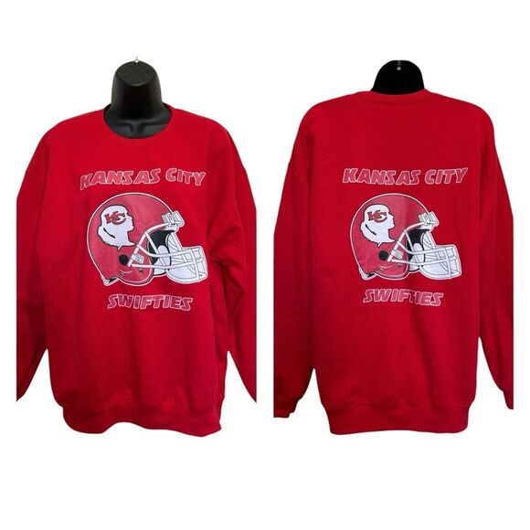 Kansas City Chiefs Swifties Sweatshirt Double Sided Red Taylor Swift Sz XL - Picture 1 of 10